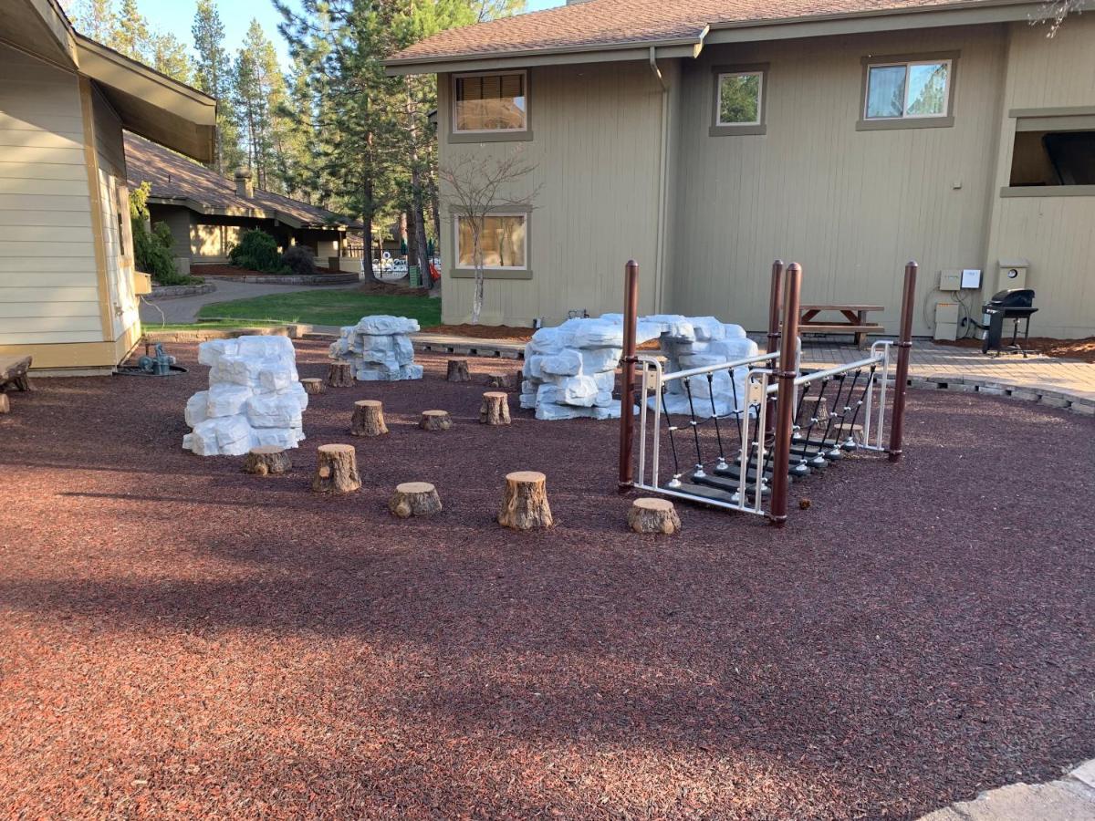 The Pines At Sunriver Exterior photo